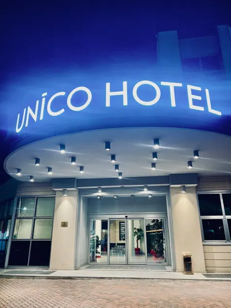 Unico Hotel - Image 1