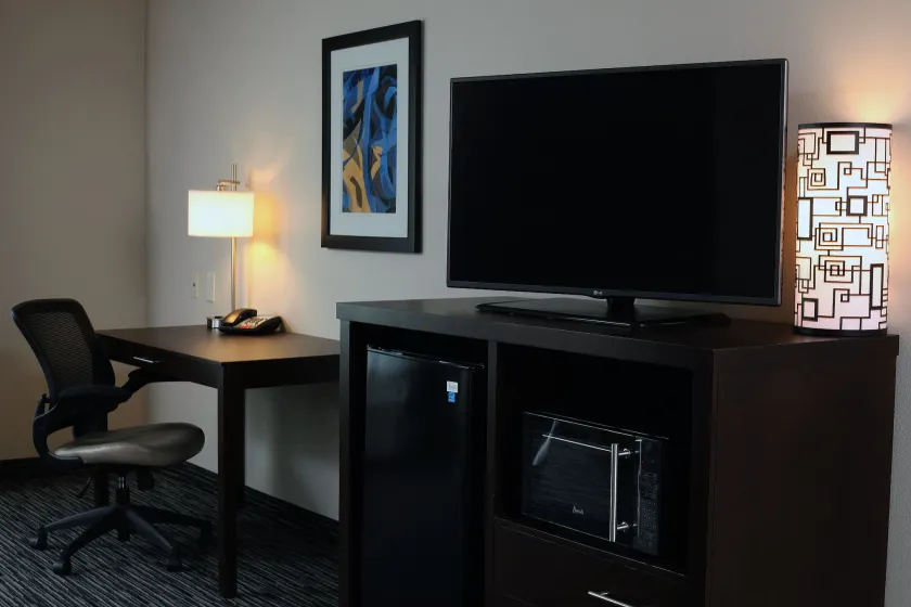 Holiday Inn Express & Suites Omaha South Ralston Arena by IHG - Zimmer