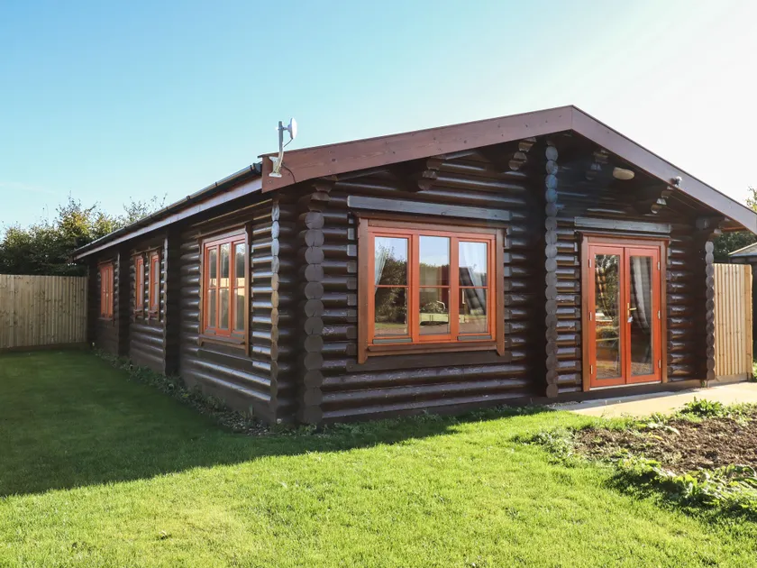 Rowan Lodge - Image 1