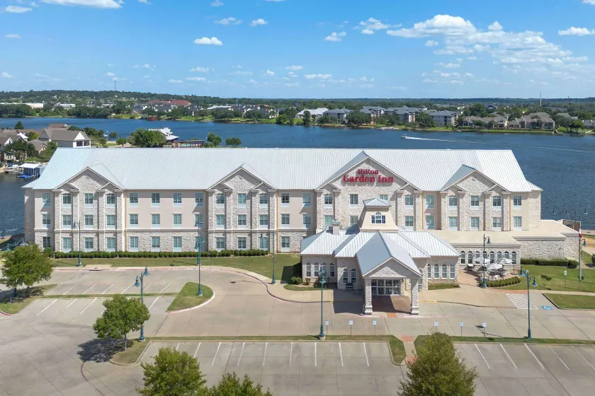 Hilton Garden Inn Granbury - Image 1
