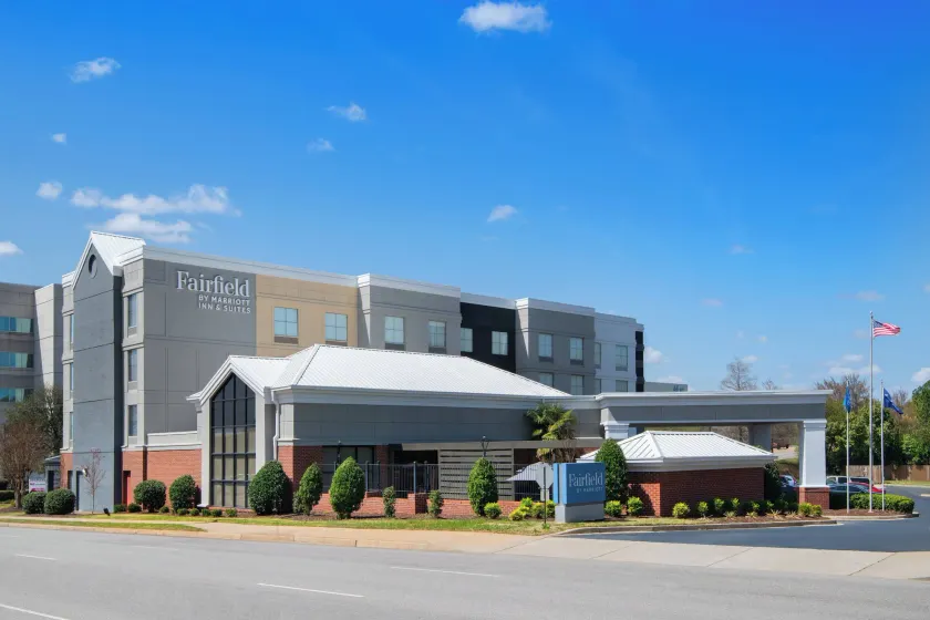 Fairfield Inn & Suites Columbia Downtown - Image 1