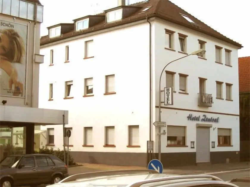 Hotel Central - Image 1