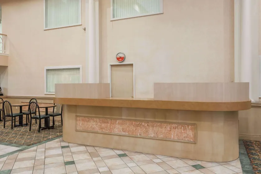 Ramada by Wyndham Hammond Hotel & Conference Center - Image 1