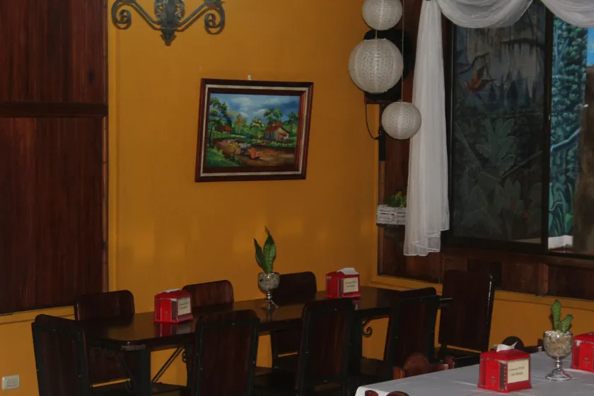 Hotel y Restaurante Las Tablitas - Image 1