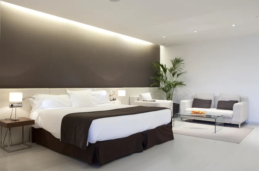 Hotel Diagonal Plaza - Image 1