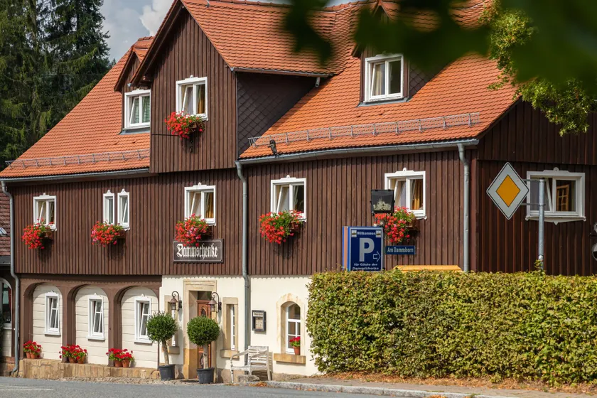 Dammschenke Gasthof & Hotel - Image 1