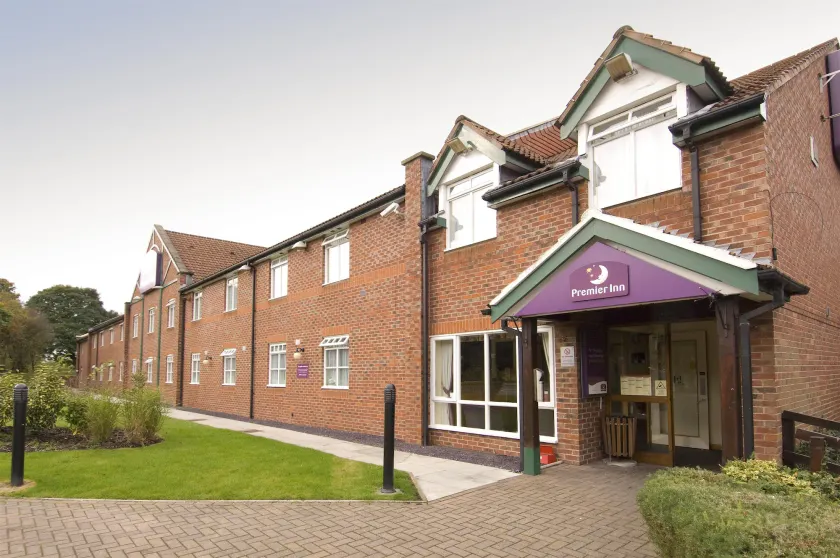 Premier Inn Runcorn - Image 1