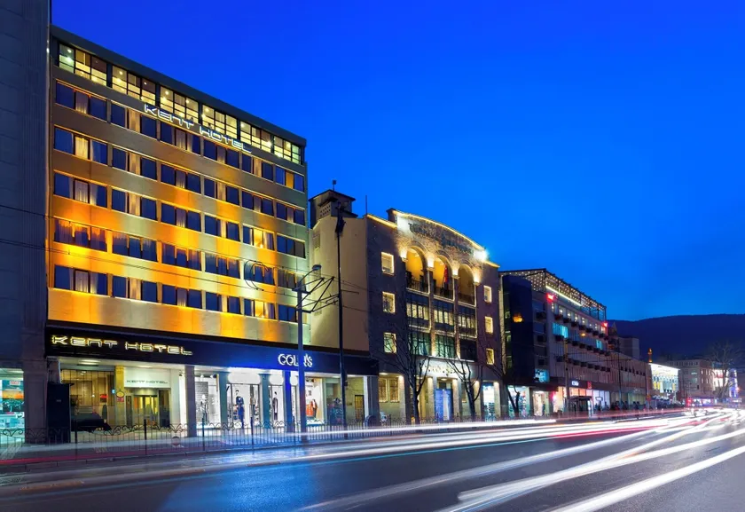 Kent Hotel - Image 1