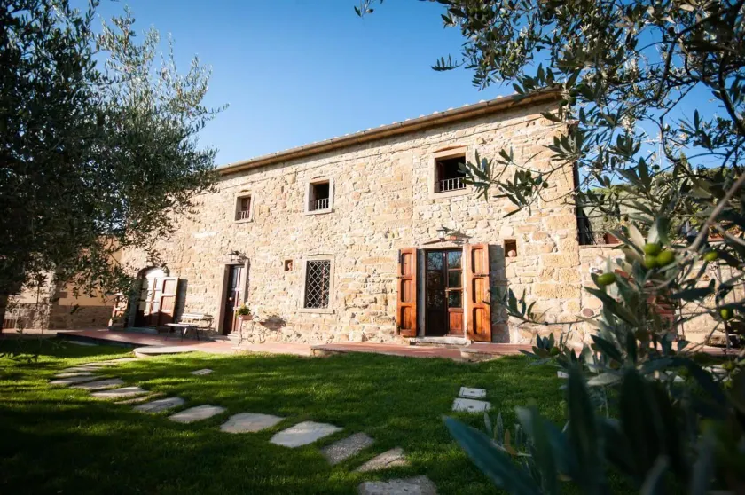 Agriturismo Borgo tra gli Olivi - Image 1