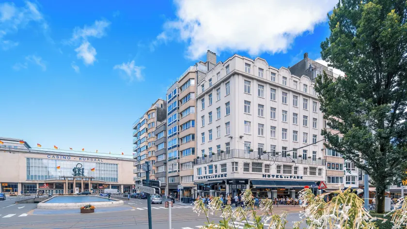 Hotel Du Parc - Image 1