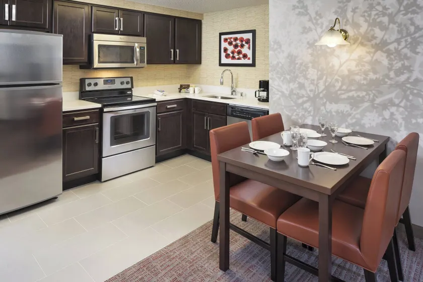 Residence Inn Minneapolis Downtown/City Center - Image 1