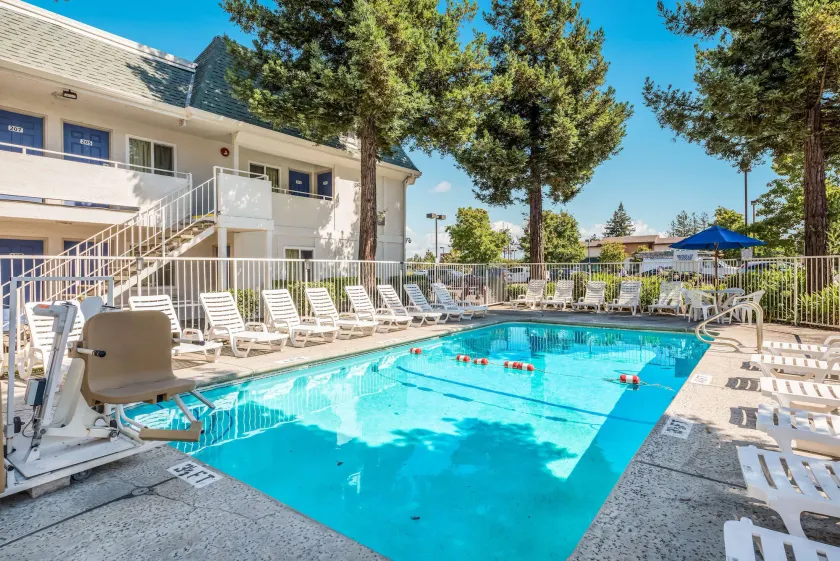 Motel 6-Rohnert Park, CA - Image 1