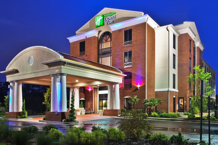 Holiday Inn Express Hotel & Suites Atlanta-Cumming by IHG - Image 1