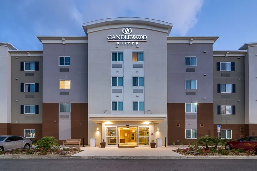 Candlewood Suites Pensacola - University Area by IHG - Image 1