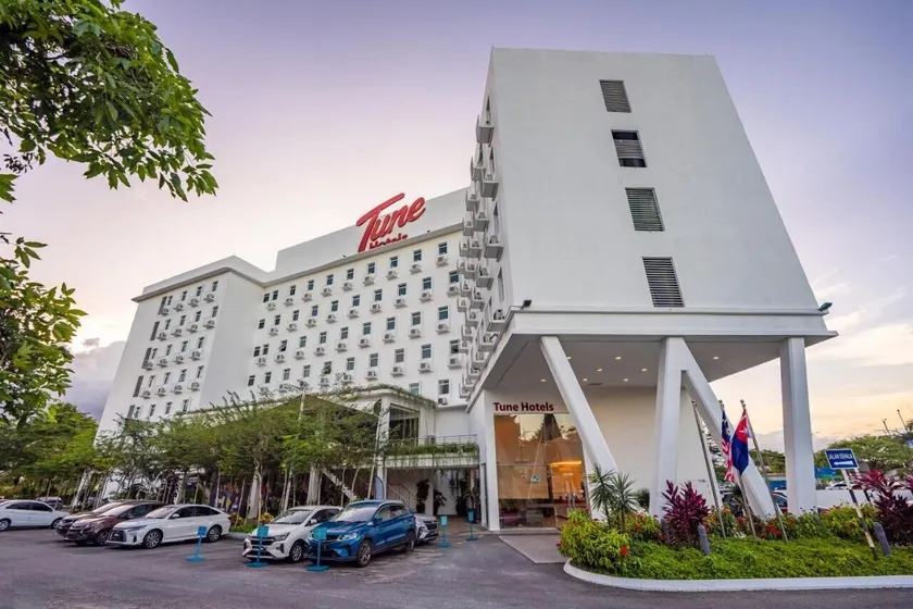 Tune Hotel - Danga Bay Johor - Image 1