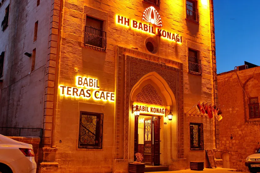 HH Babil Konağı - Image 1