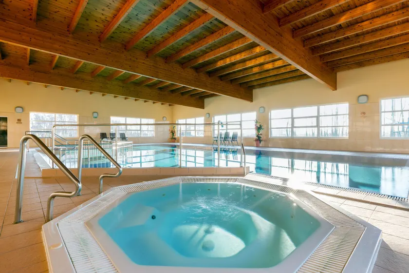 Bursztyn Medical SPA & Wellness - Image 1