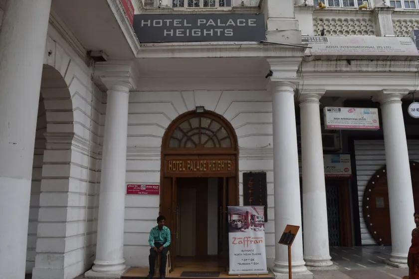 Hotel Palace Heights - Image 1