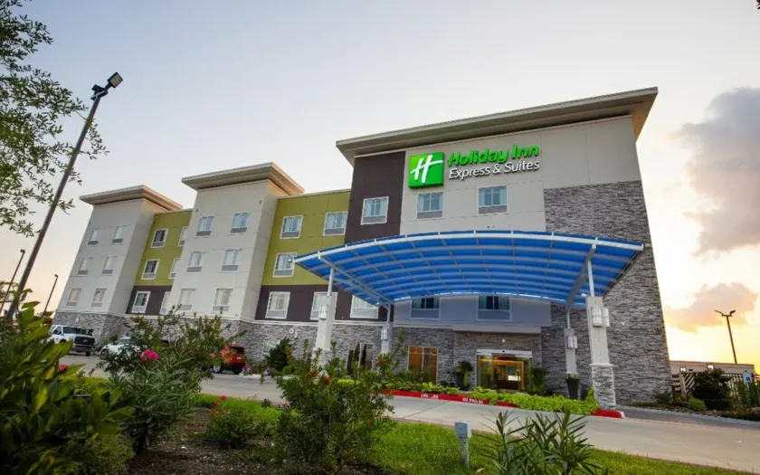 Holiday Inn Express And Suites Pasadena Houston Southeast by IHG - Image 1