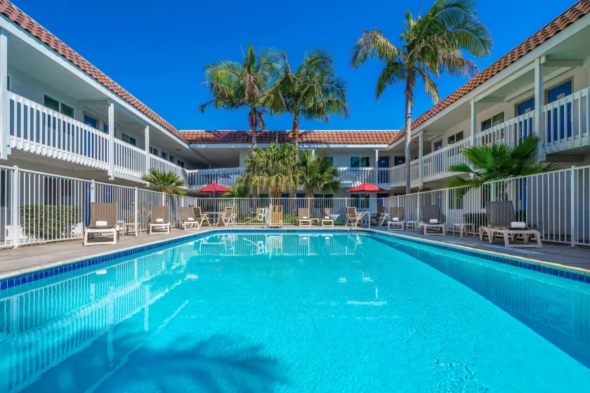 Motel 6 Carpinteria, CA - Santa Barbara - South - Image 1