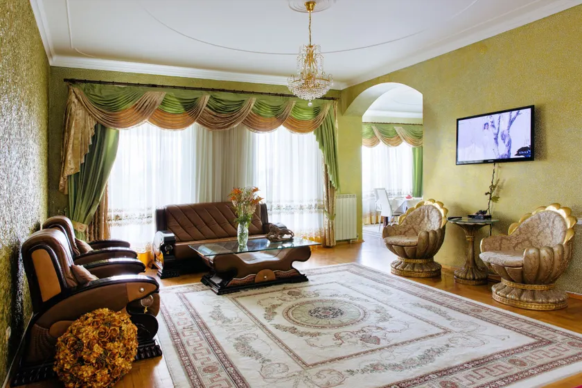 Hotel EZIO - Image 1