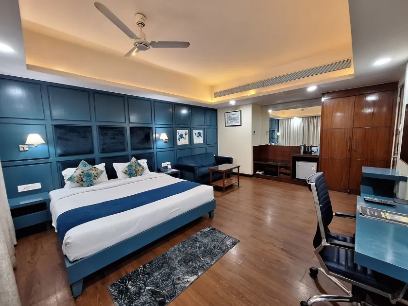 L N Hotels and Resorts - Image 1