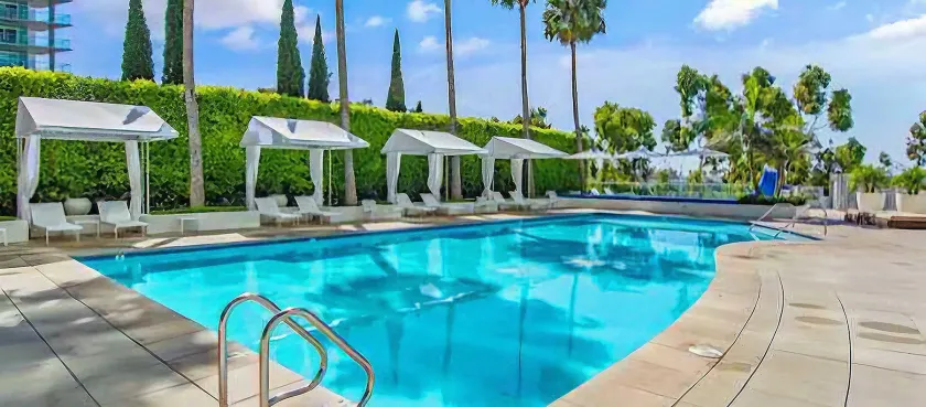 Luxury Space In the Marina - Image 1
