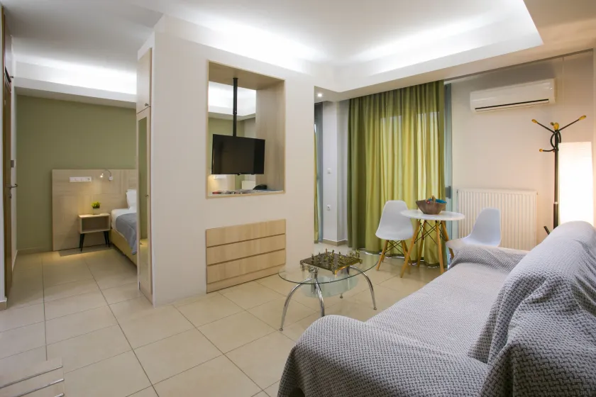 Polis Apartments - Image 1