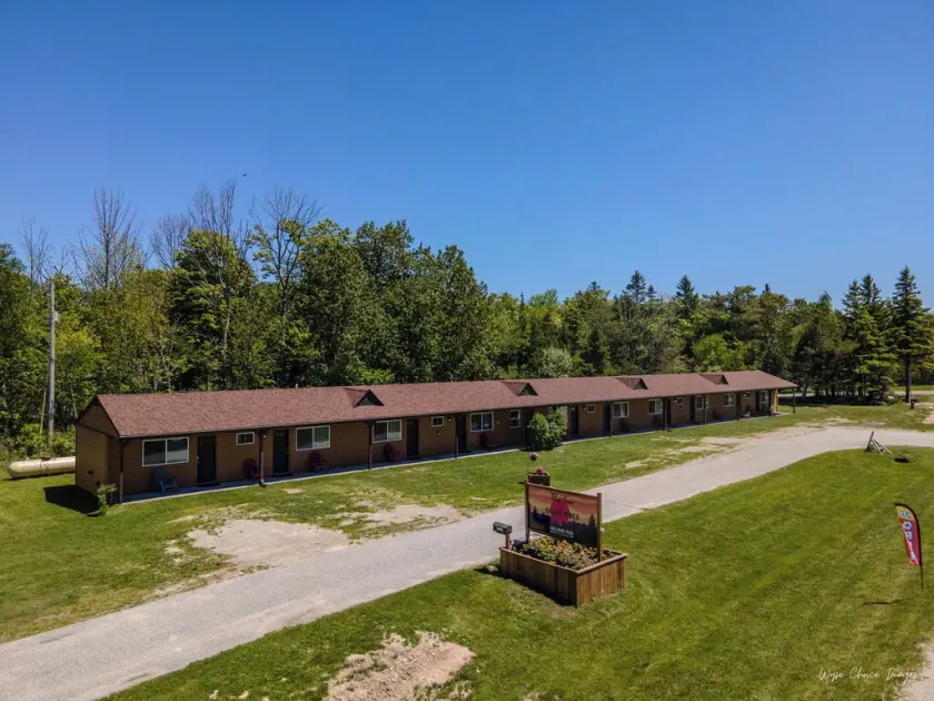 The Inn at Shady Pines - Image 1