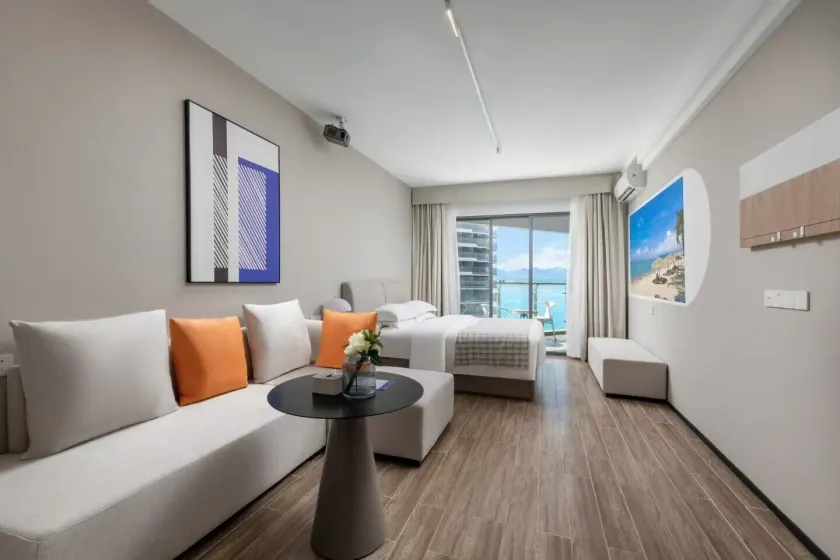 Poltton Century Hotel - Quarto