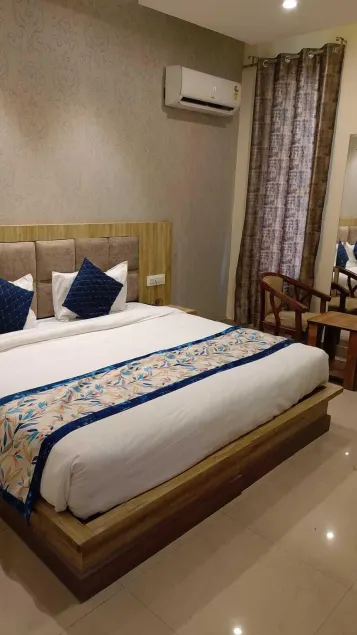 Hotel Glass INN - Quarto
