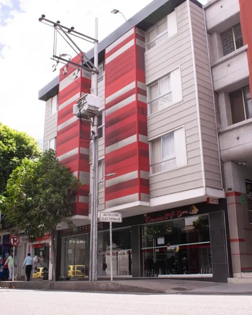 Hotel Exelsior - Image 1