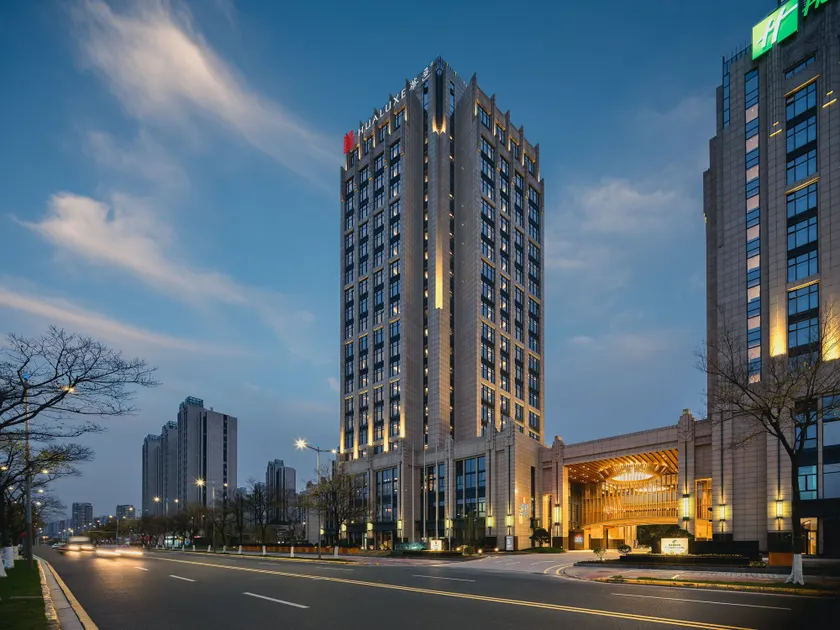 HUALUXE Kunshan Huaqiao by IHG - Image 1