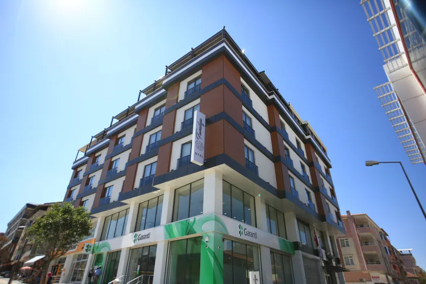 Familya Hotel - Image 1