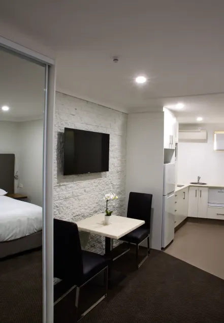 The Duck Inn Apartments - Image 1