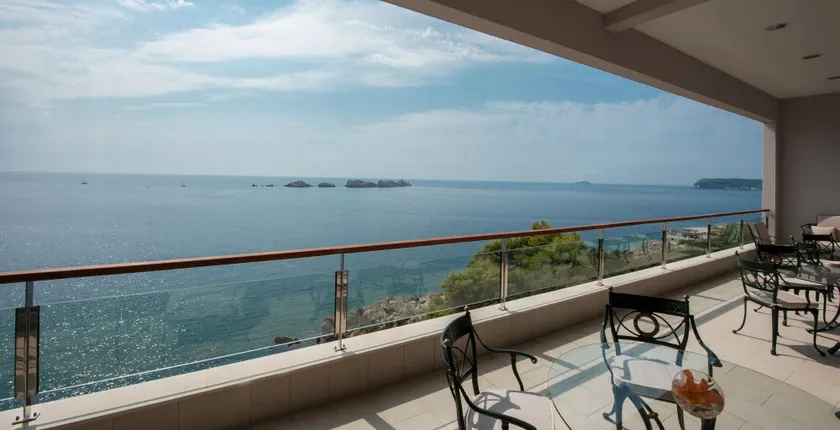 Royal Princess Hotel - Zona de estar del vestíbulo