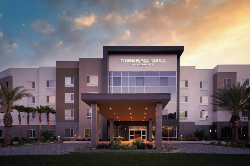 TownePlace Suites by Marriott Ventura Oxnard - Image 1