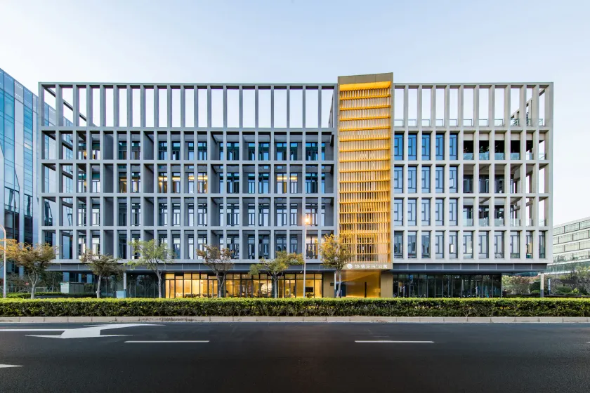 Sincere Residence Hongqiao - Image 1