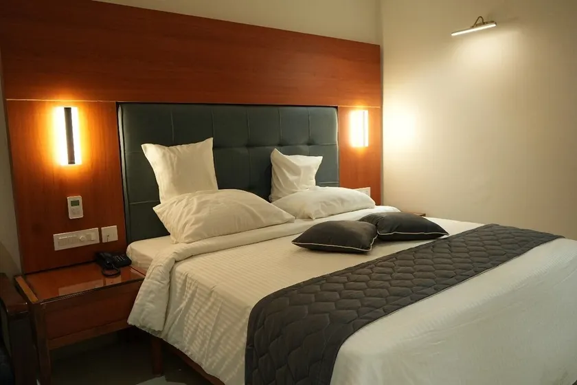 Hotel Krithick grand - Image 1