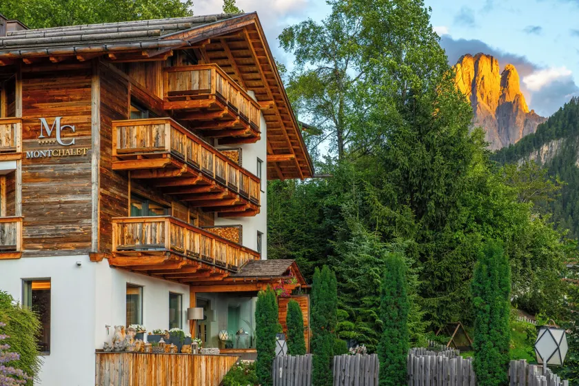 Hotel Montchalet - Image 1