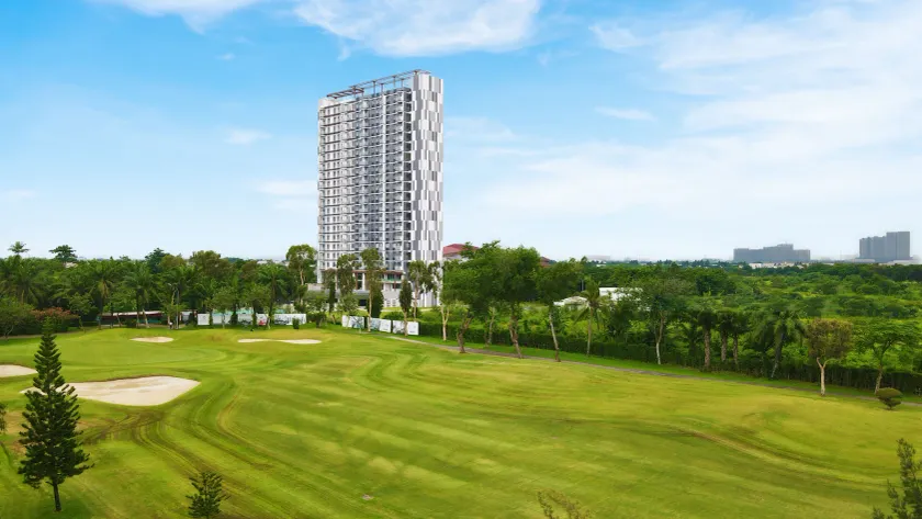 Kawana Golf Residence - Image 1
