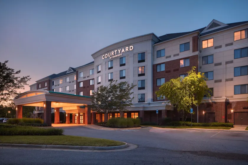Courtyard by Marriott Winchester Medical Center - Image 1