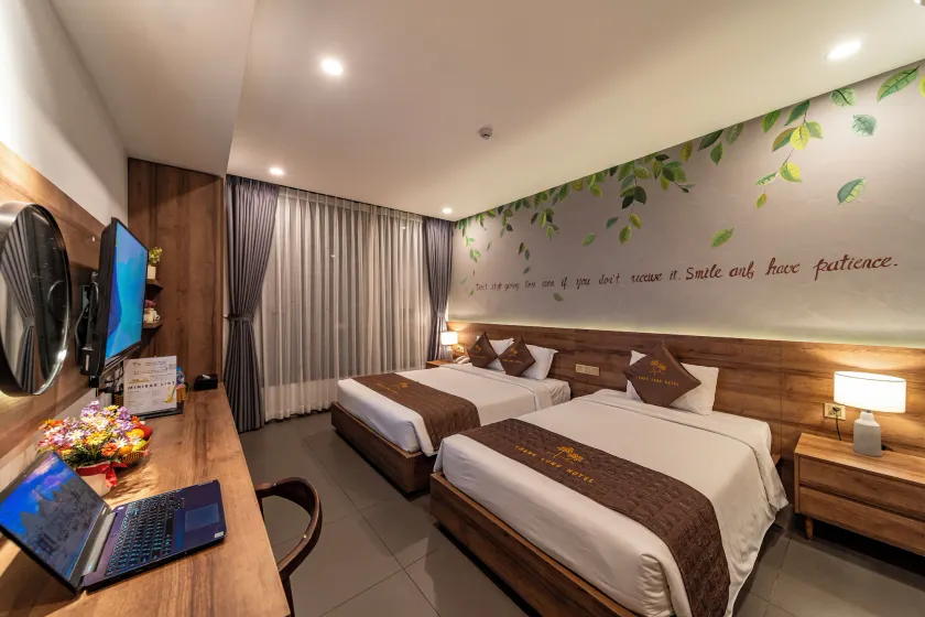 Thanh Long Hotel - Tra Khuc - Image 1