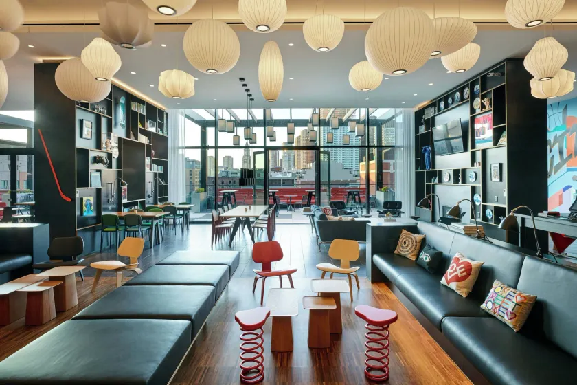 citizenM Boston North Station - Image 1