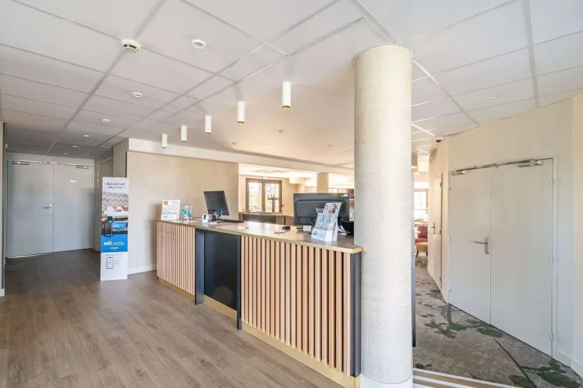 Brit Hotel Angers Parc Expo - L'Acropole - Lobby