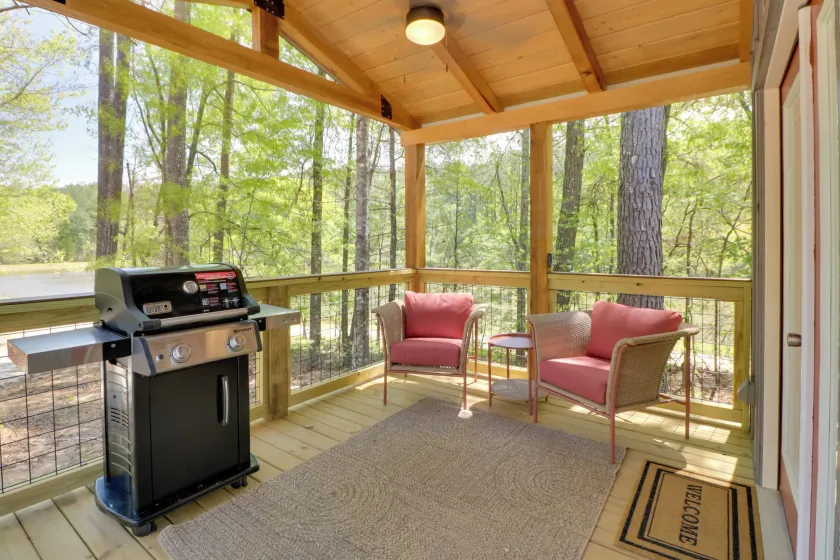 Fish & Hike: Cabin Hideaway w/ Deck in Alabama - Image 1