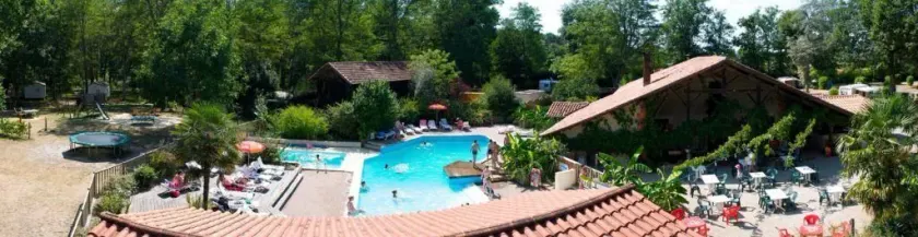 Camping le Pin - Image 1