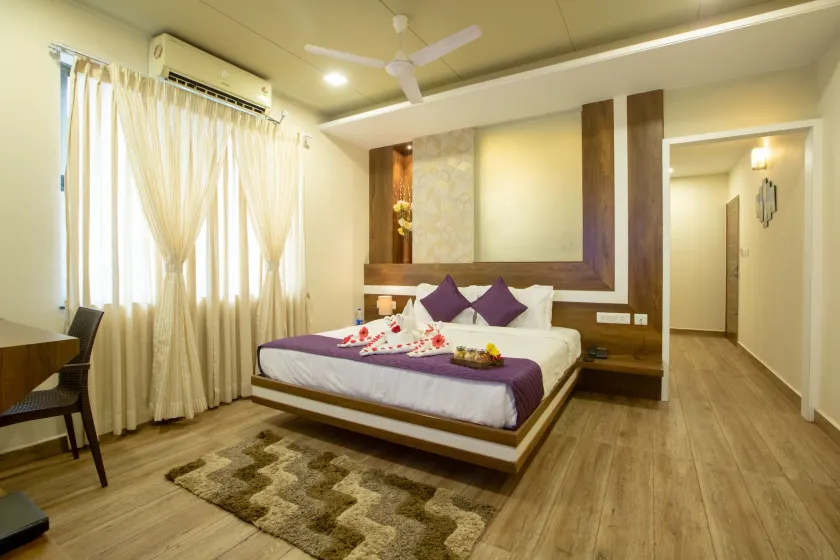 Hotel RK Renaissance - Image 1