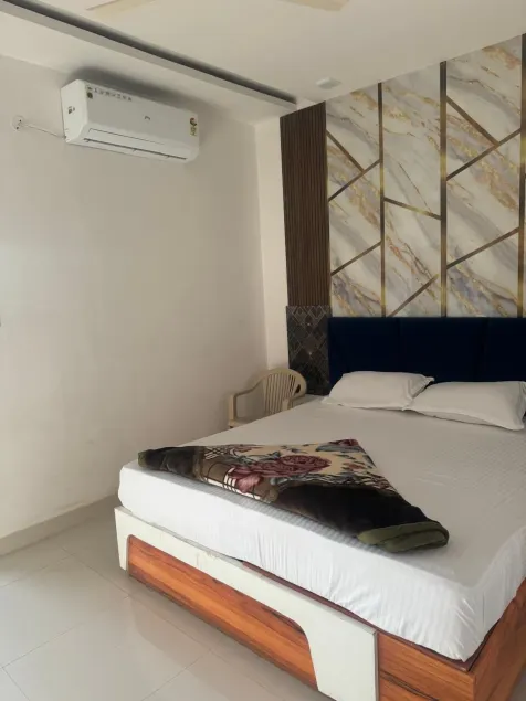 Raj Palace - Room