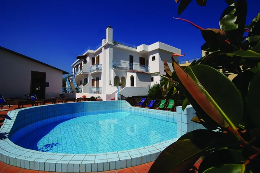 Hotel Cesotta - Image 1